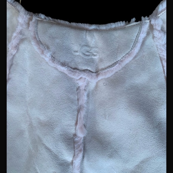 UGG baby pink leather shawl stole size medium - Picture 2 of 7